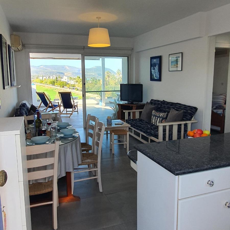 Latchi Ithaki, 2 Bedroom Penthouse Exteriér fotografie