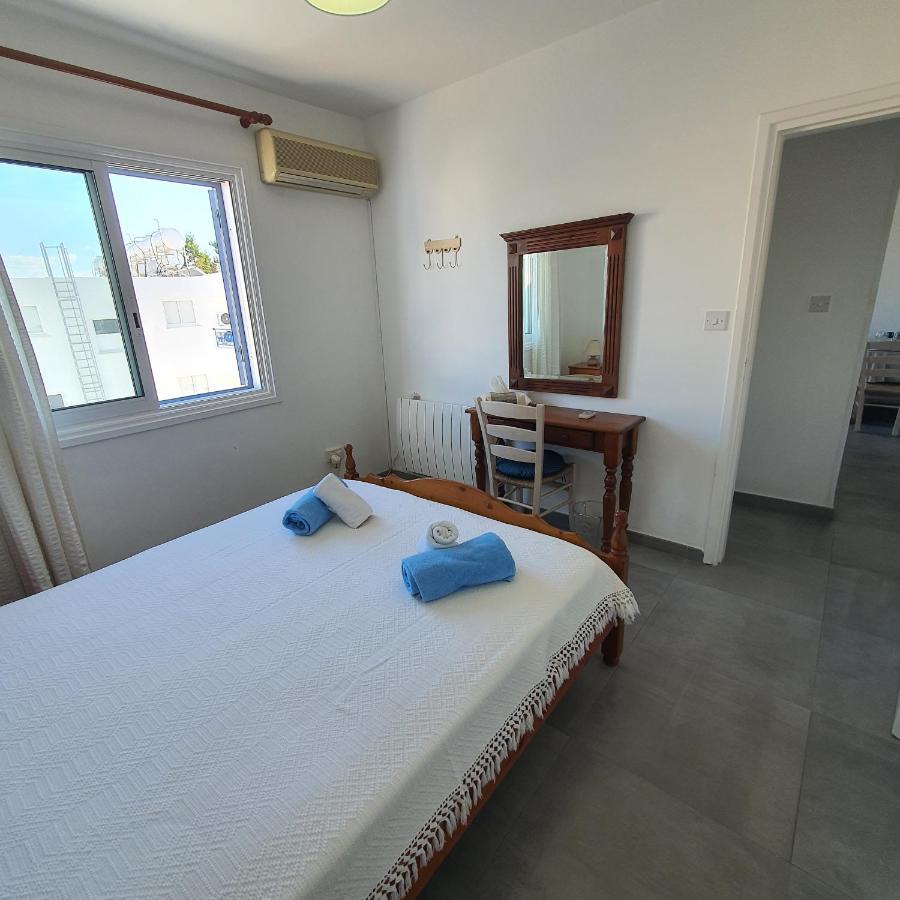 Latchi Ithaki, 2 Bedroom Penthouse Exteriér fotografie