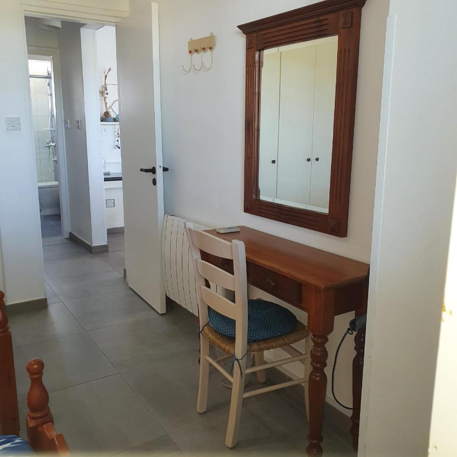 Latchi Ithaki, 2 Bedroom Penthouse Exteriér fotografie